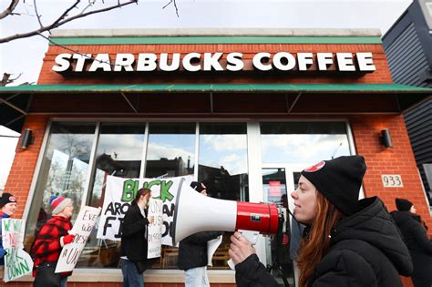 Starbucks Violated Labor Laws in Buffalo Union Drive, Judge .
